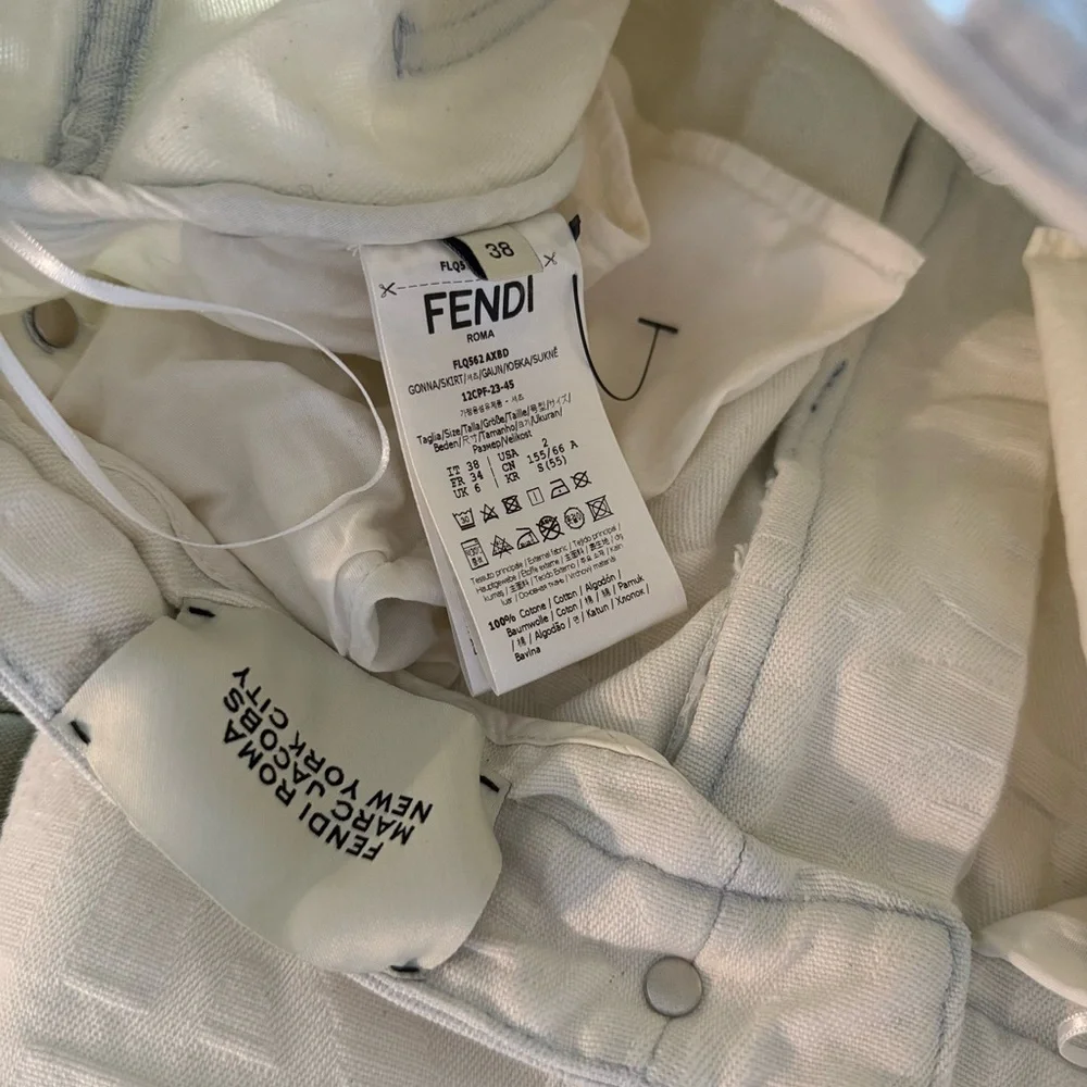 FENDI by Marc Jacobs Slit Maxi Skirt - Picture 7 of 10